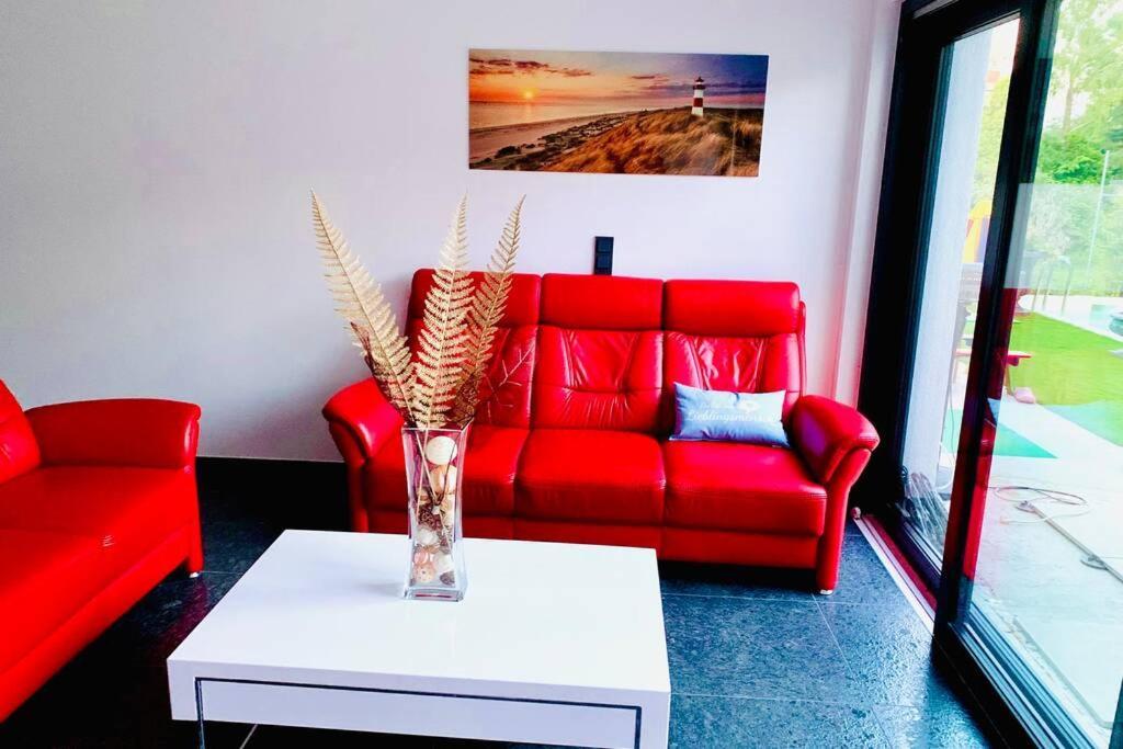 Wunderschoene Terrassenwohnung Mit Blick Ins Gruene! メーアブッシュ エクステリア 写真